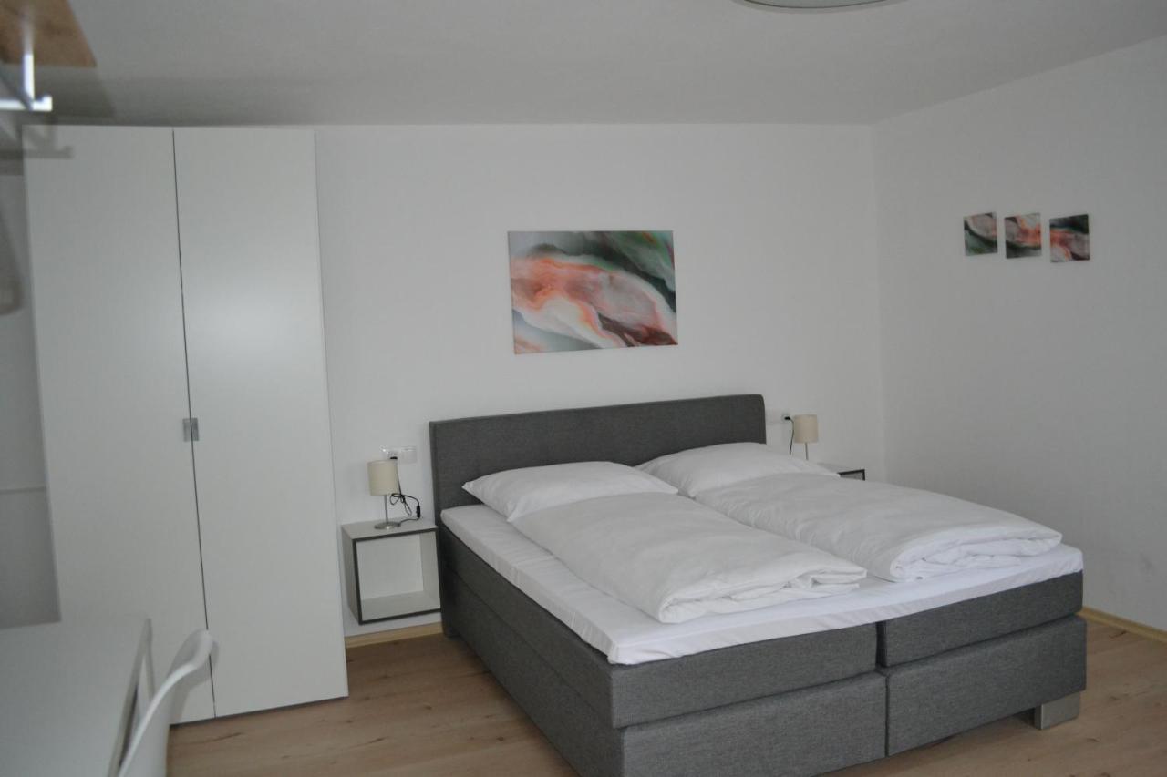 Platia - Rooms Guenzburg Exterior photo